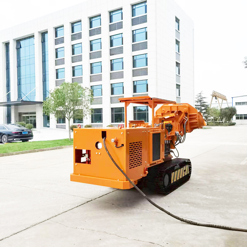 Carregador de rochas basculante lateral tipo baixo